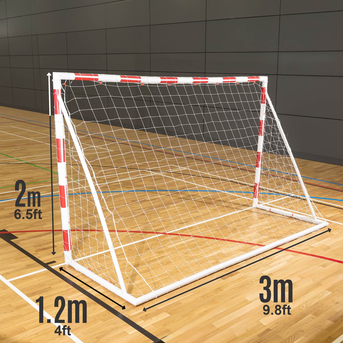 Q-FOLD Handball Goal 300 x 200 cm size chart in a sports hall: 300 cm wide, 200 cm high and 120 cm deep.