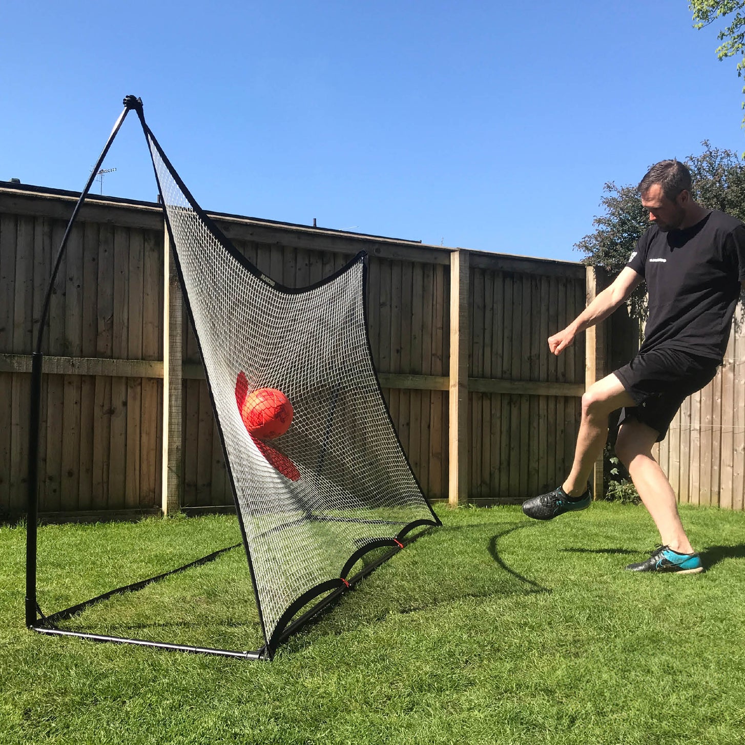 KICKSTER 2-in-1 Football Goal / Football Rebounder 240 x 150 cm