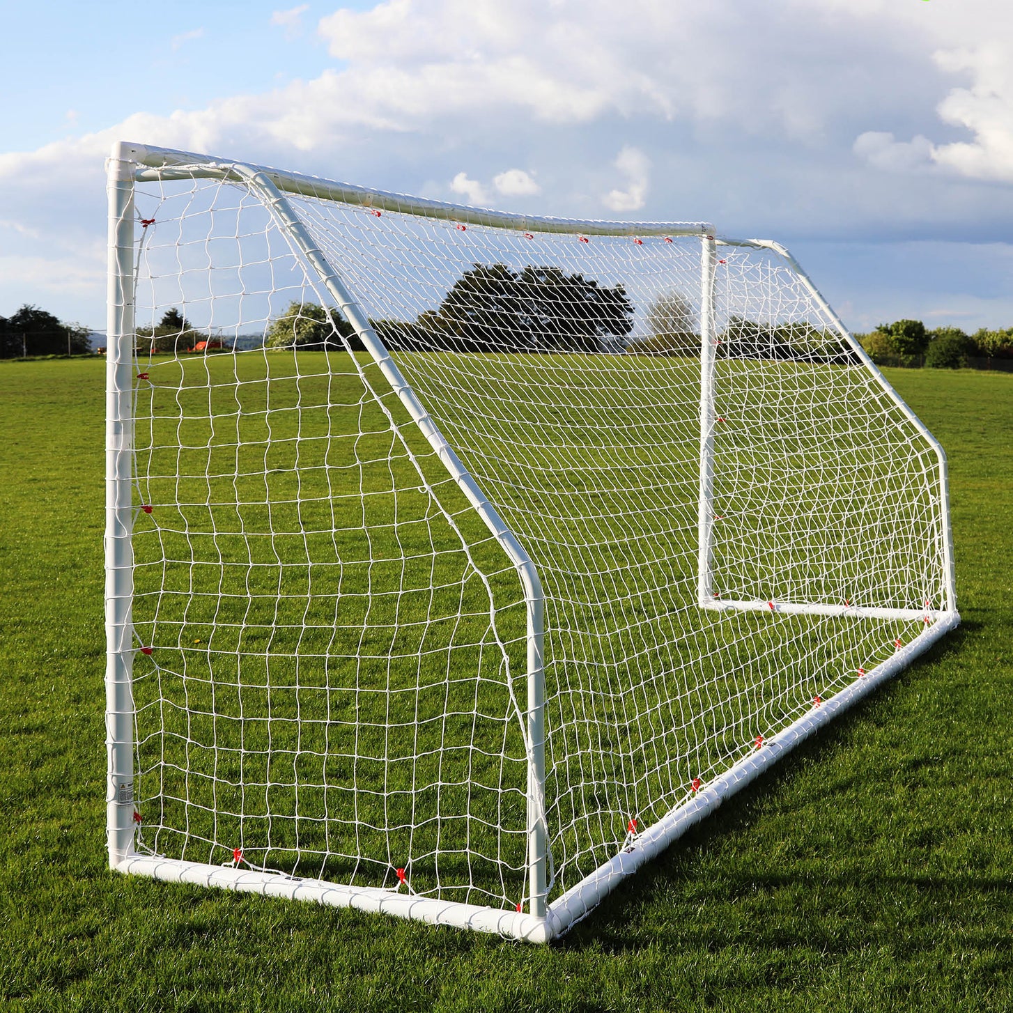 Q-FOLD Match Folding Football Goal 370 x 180 cm